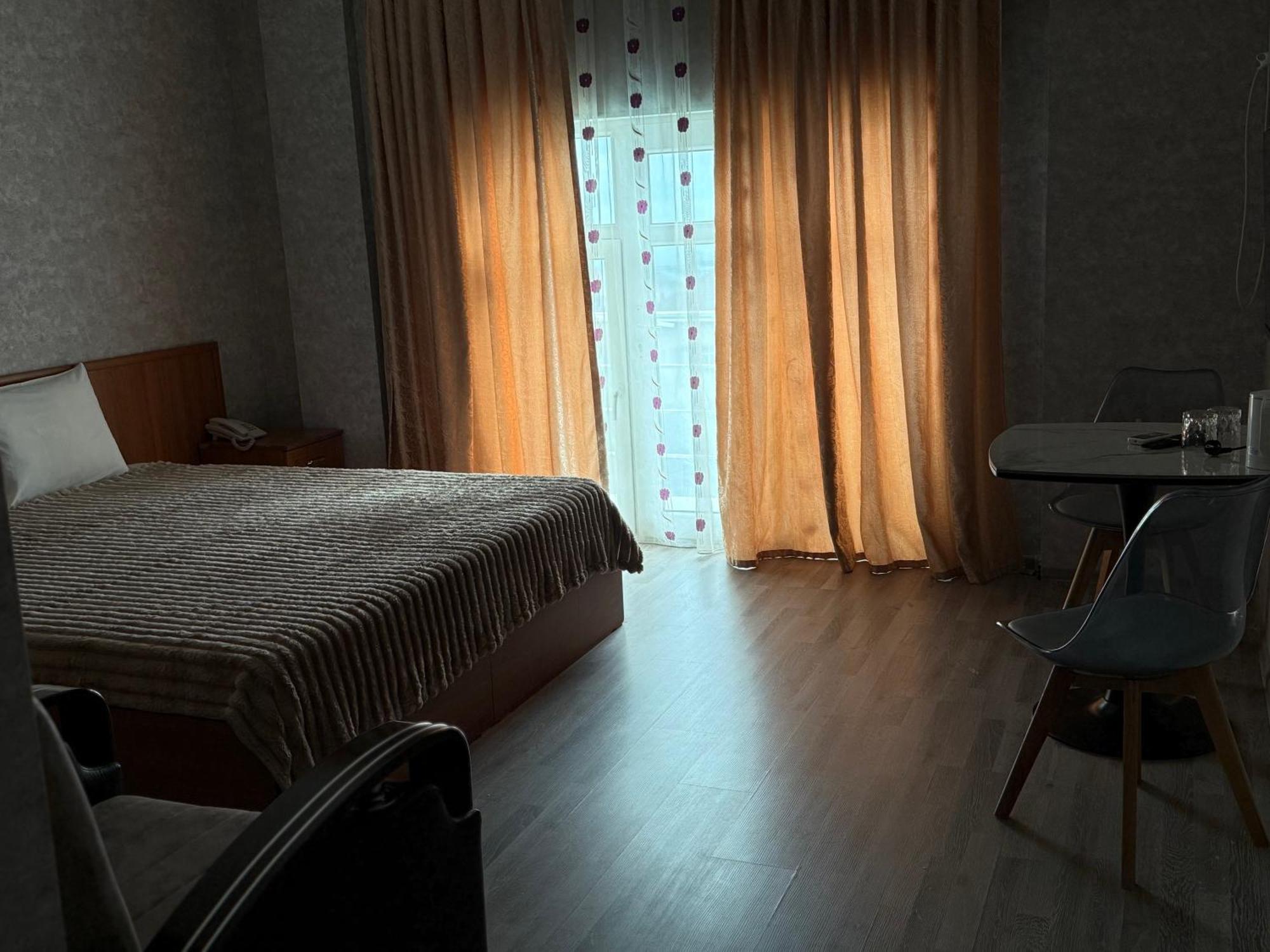 Aef Hotel Baku Eksteriør bilde