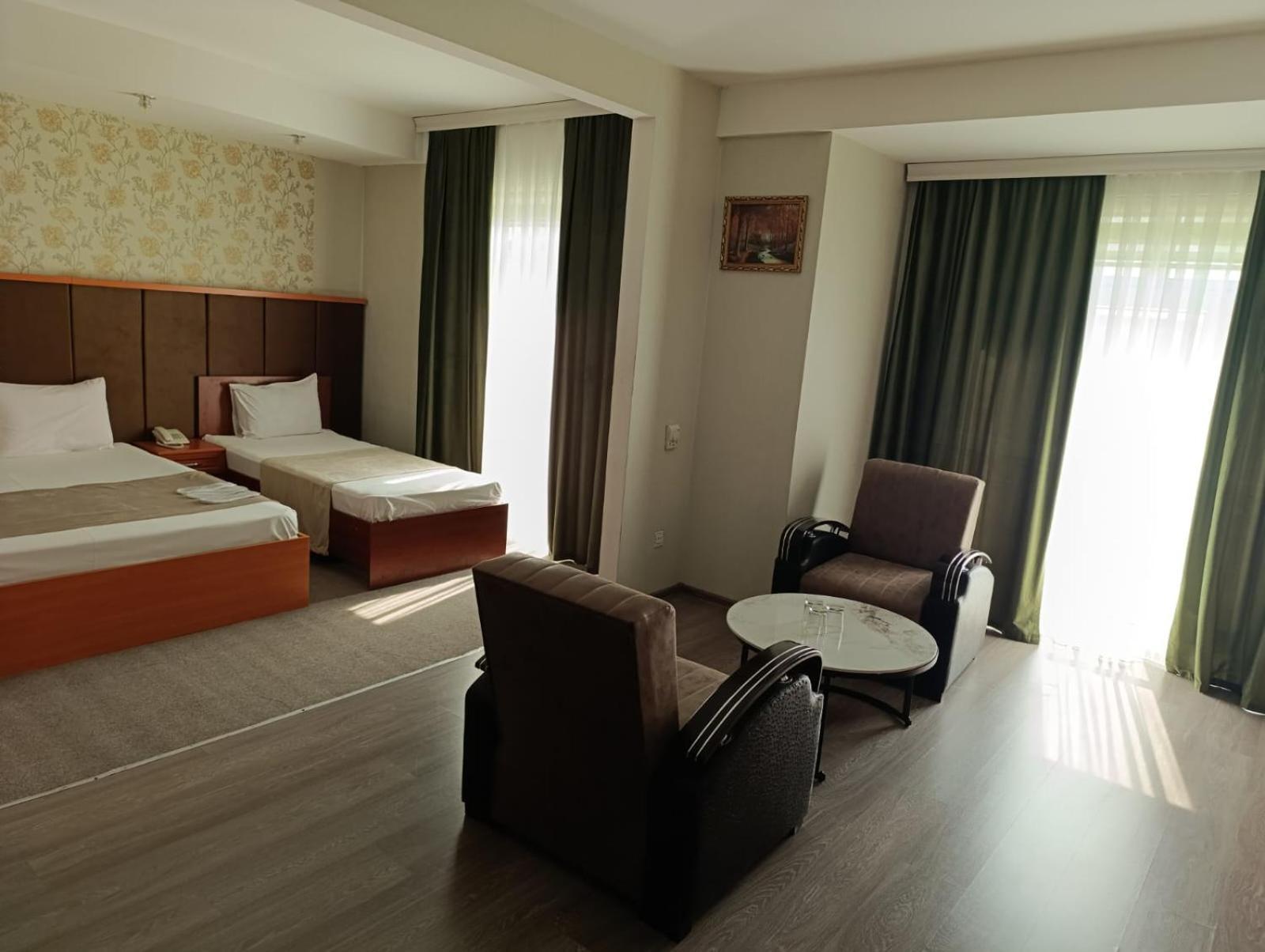 Aef Hotel Baku Eksteriør bilde